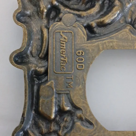 Vintage looking electrical plate covers seven pieces - Picture 4 of 6